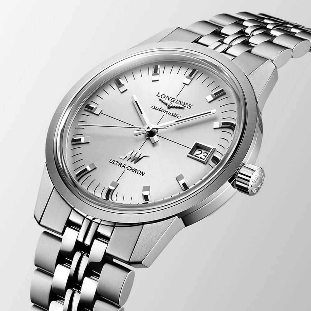 Longines Heritage Ultra-Chron Classic 37mm Silver Dial Steel Bracelet Watch image number 3
